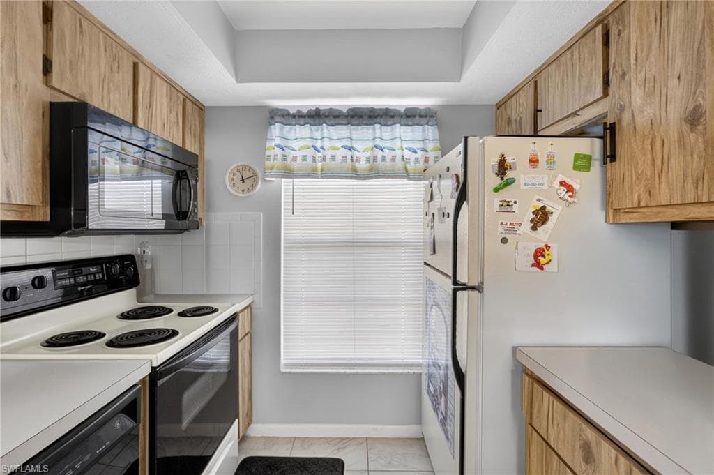 16051 Dublin CIR 202-9