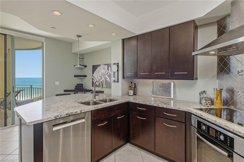 980 Cape Marco DR 507-5