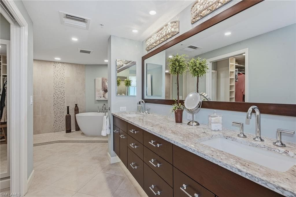 980 Cape Marco DR 507-12