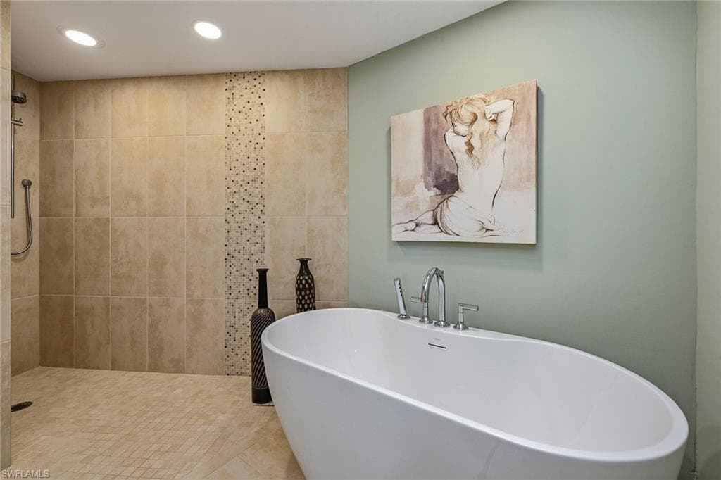 980 Cape Marco DR 507-17