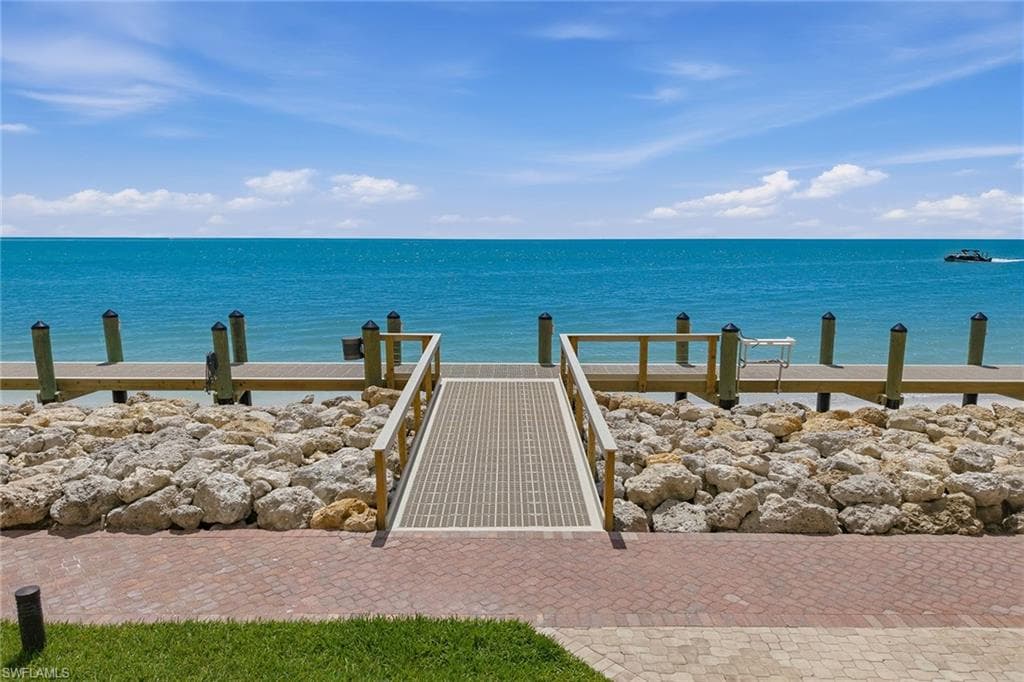 980 Cape Marco DR 507-36