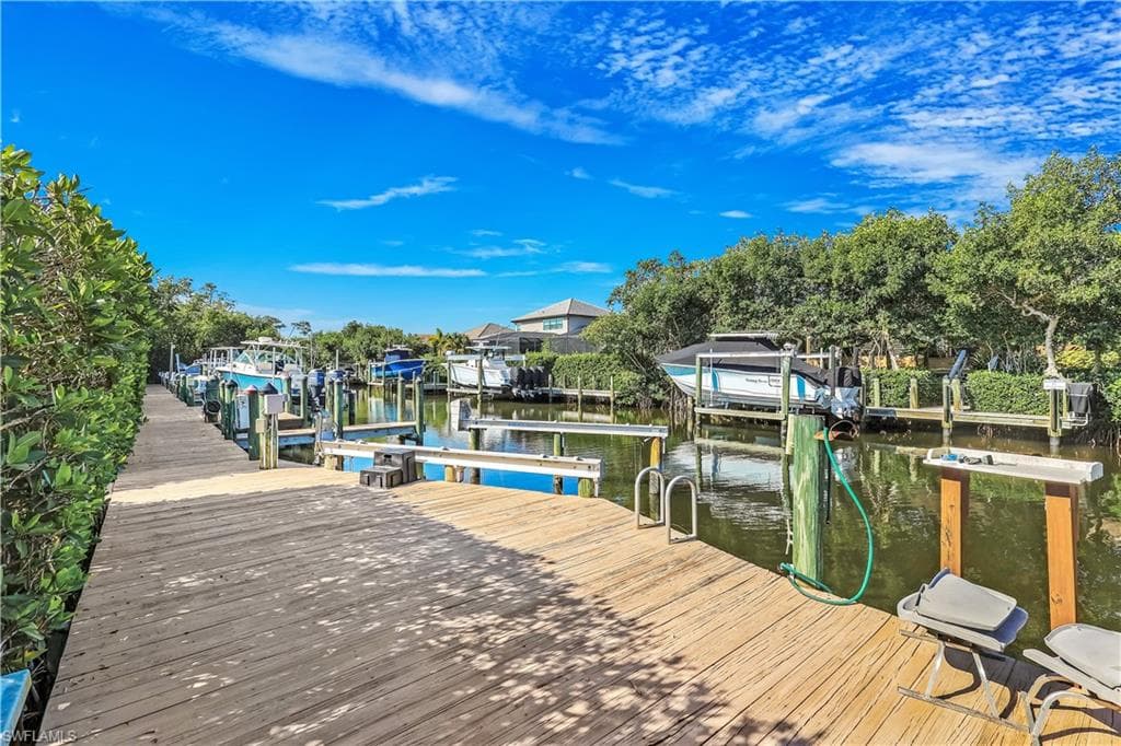 15930 Catalpa Cove DR-39