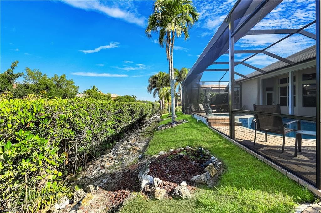 15930 Catalpa Cove DR-36