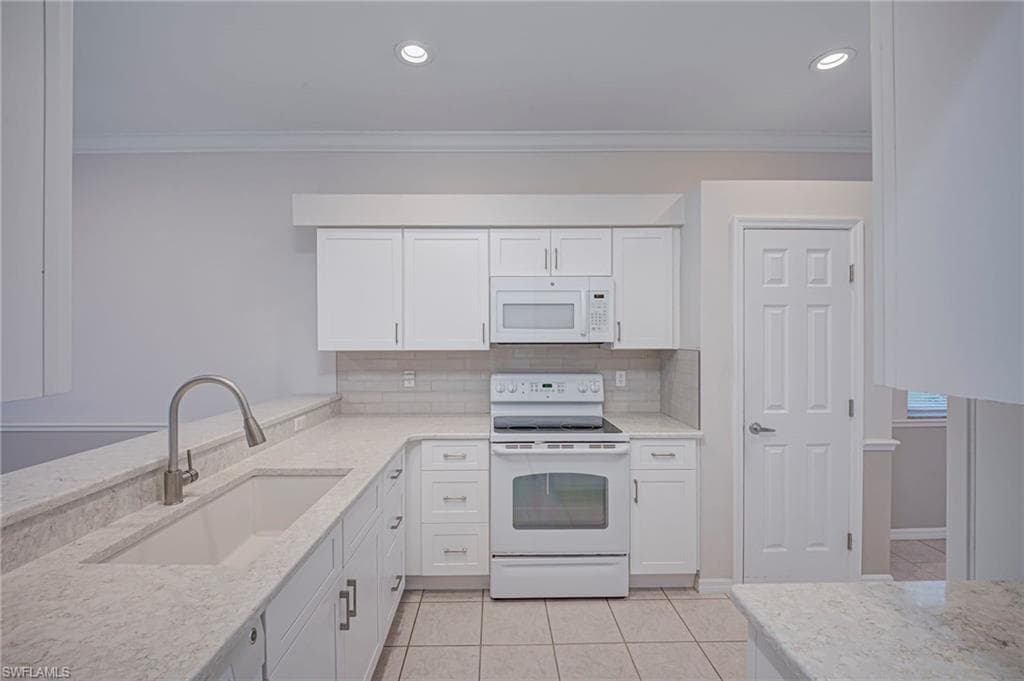 20676 Candlewood Hollow-5