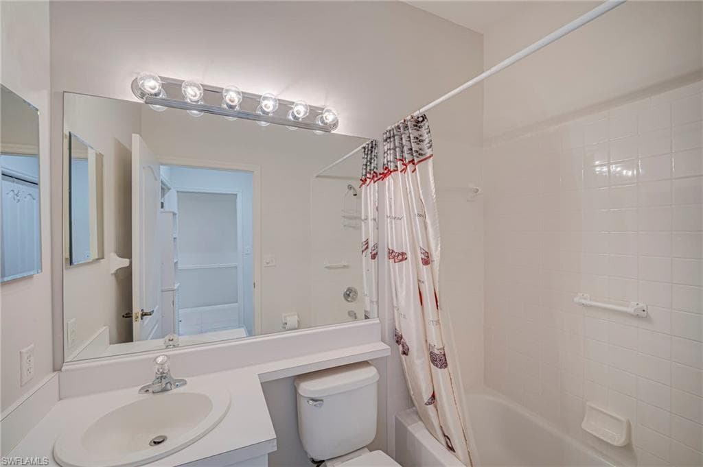 20676 Candlewood Hollow-16