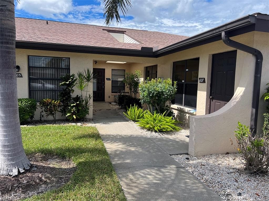 3906 SE 11th PL 606-22