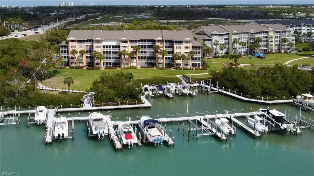 300 Horse Creek DR PH03-18