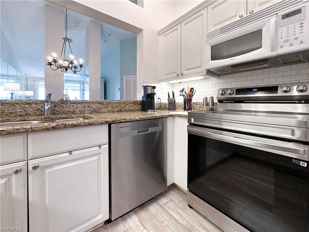 300 Horse Creek DR PH03-7