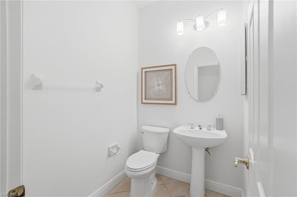 4828 Cerromar DR-35