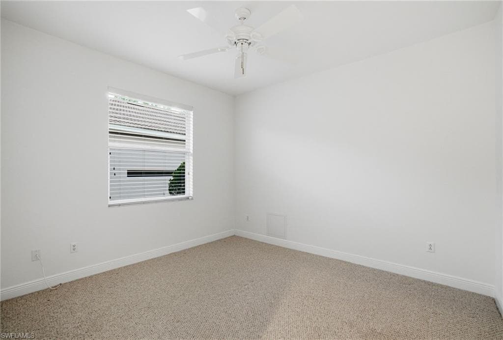 4828 Cerromar DR-33