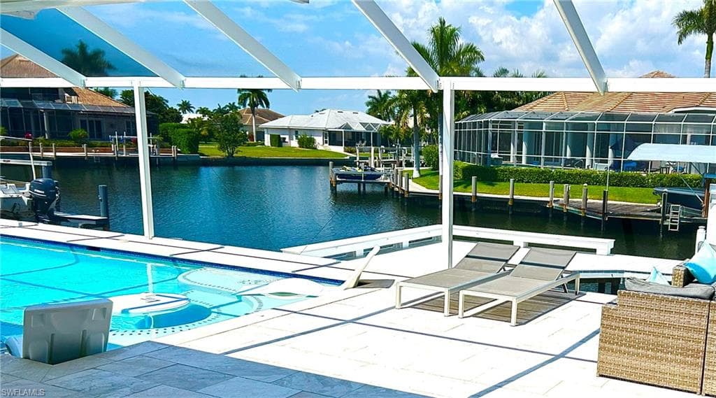 1775 Waterfall CT-2