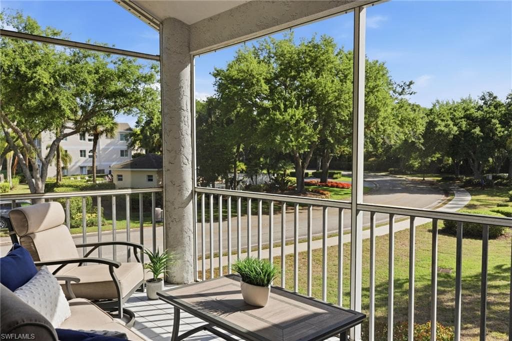 2860 Citrus Lake DR R204-8