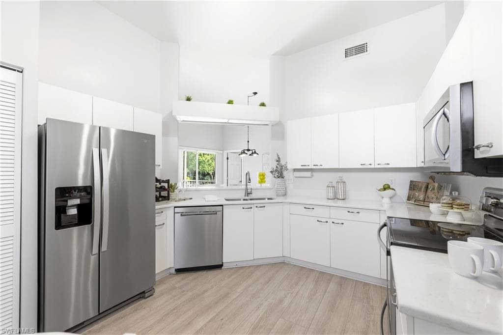 2860 Citrus Lake DR R204-14