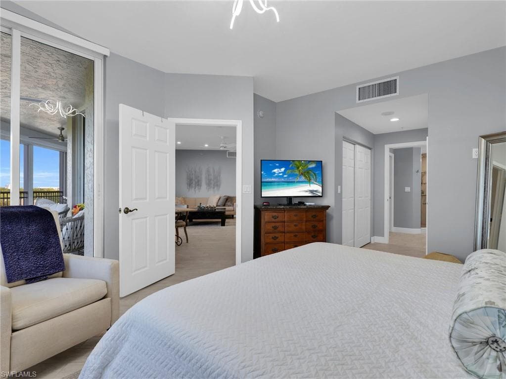 1001 Arbor Lake DR 507-16