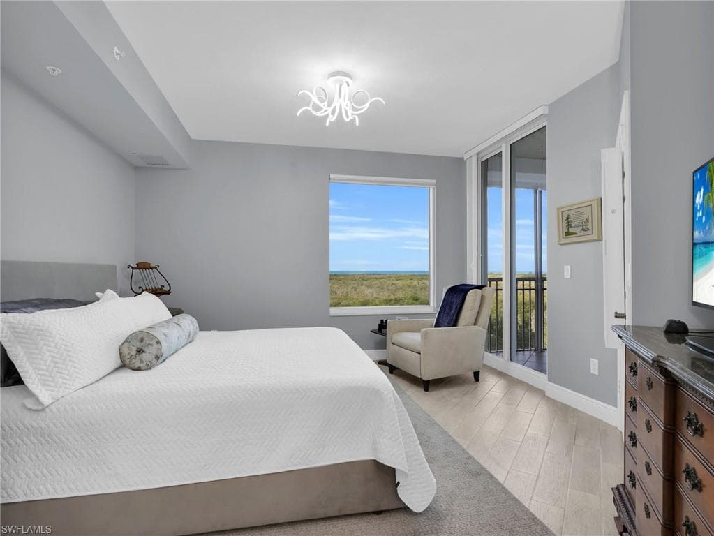 1001 Arbor Lake DR 507-13
