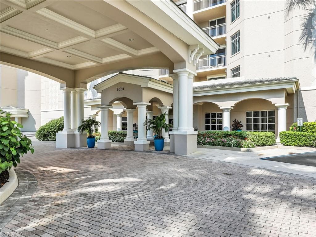 1001 Arbor Lake DR 507-38