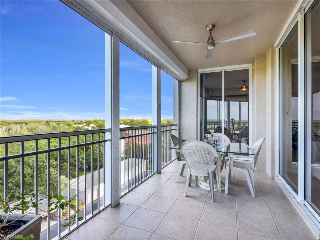 1001 Arbor Lake DR 507-24