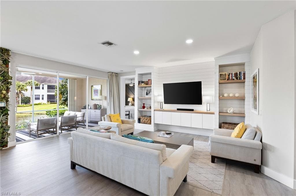 5080 Yacht Harbor CIR 101-1