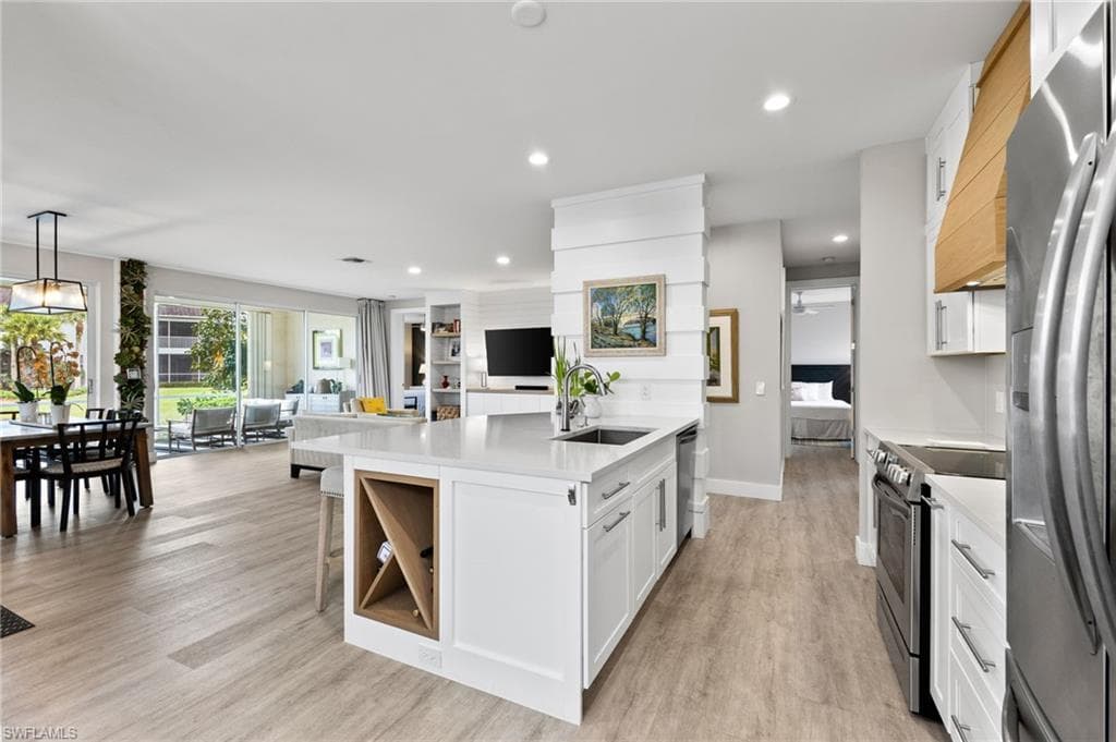 5080 Yacht Harbor CIR 101-9