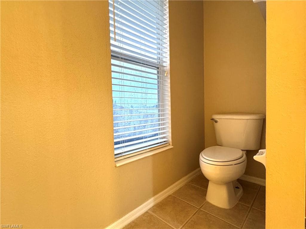 117 Shadow Lakes DR-31