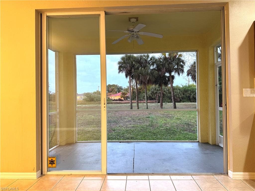 117 Shadow Lakes DR-48