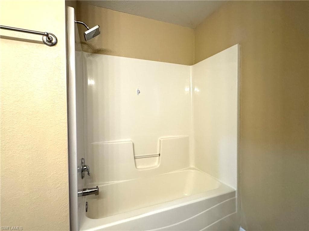 117 Shadow Lakes DR-30