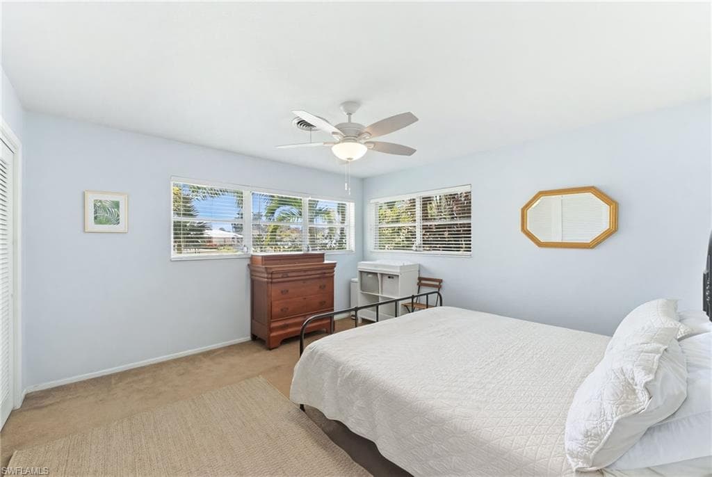 1511 Alcazar AVE-25