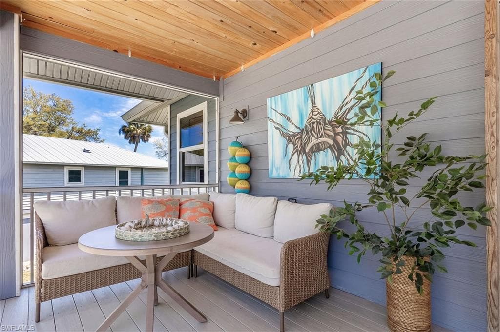 7655 Myrsine CIR-16