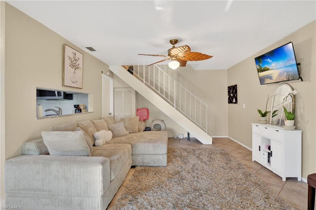 3309 Prince Edward Island CIR 2-6