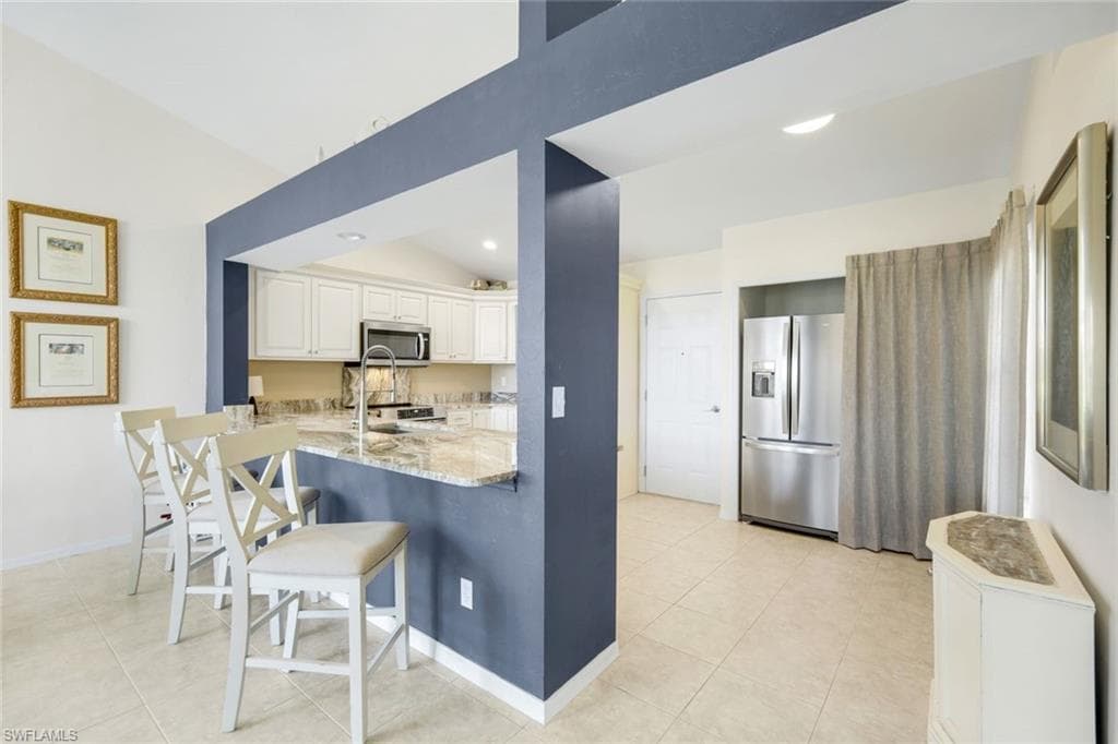 12727 Maiden Cane LN-8