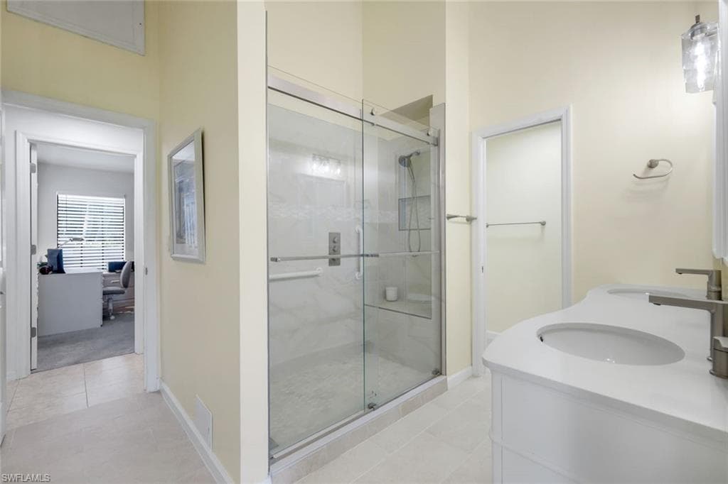 12727 Maiden Cane LN-17