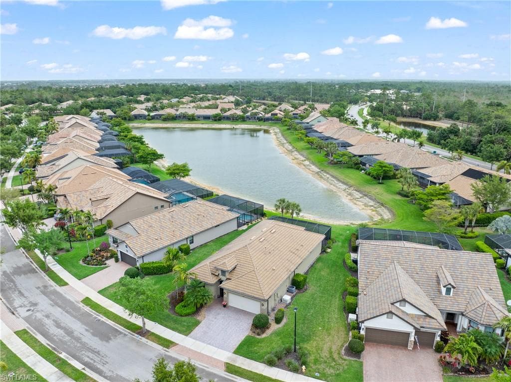 7022 Live Oak DR-29