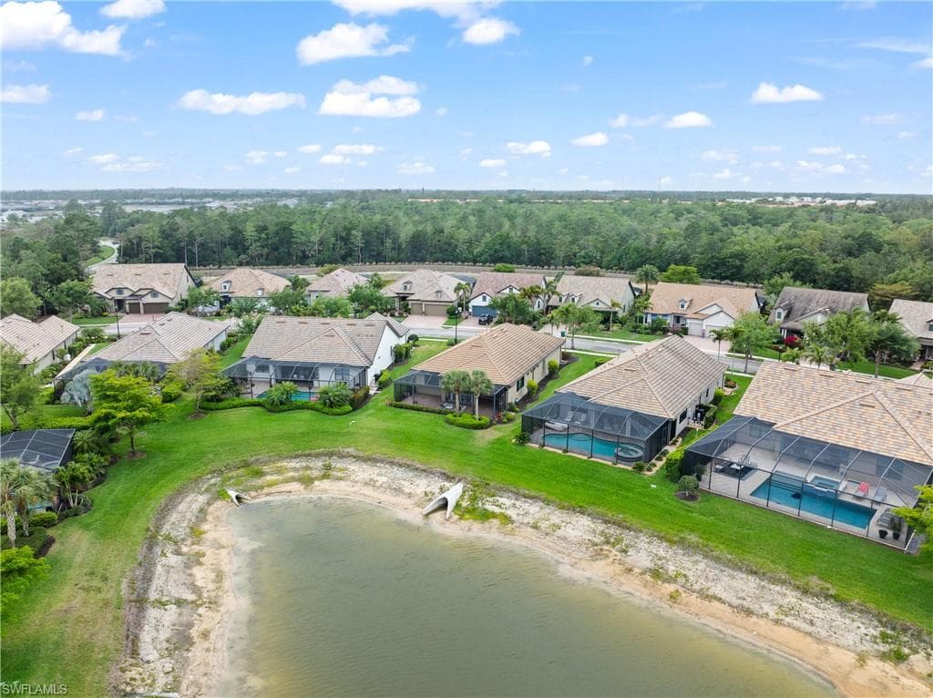 7022 Live Oak DR-33