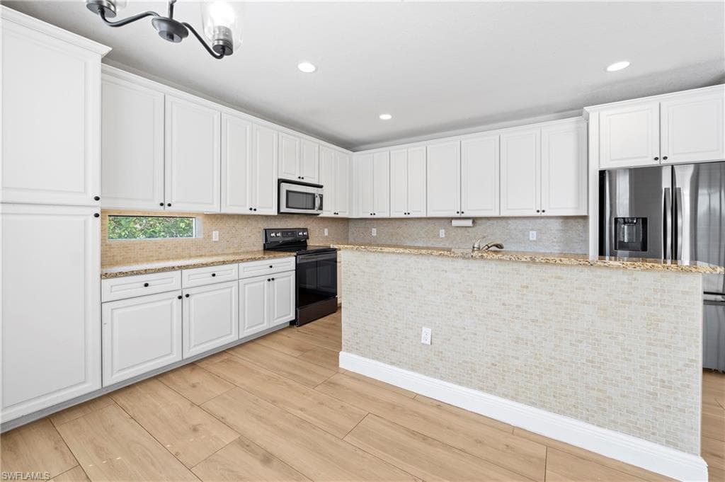 21827 Rainbow Lake CT-8