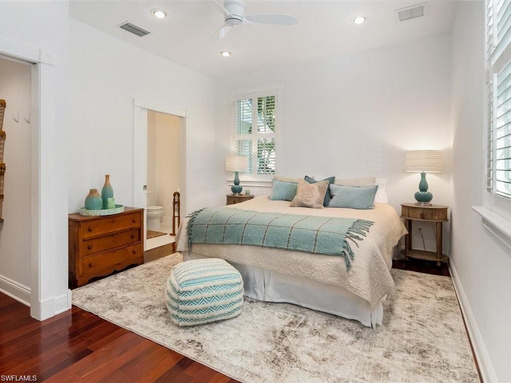 100 FAIRVIEW AVE-39