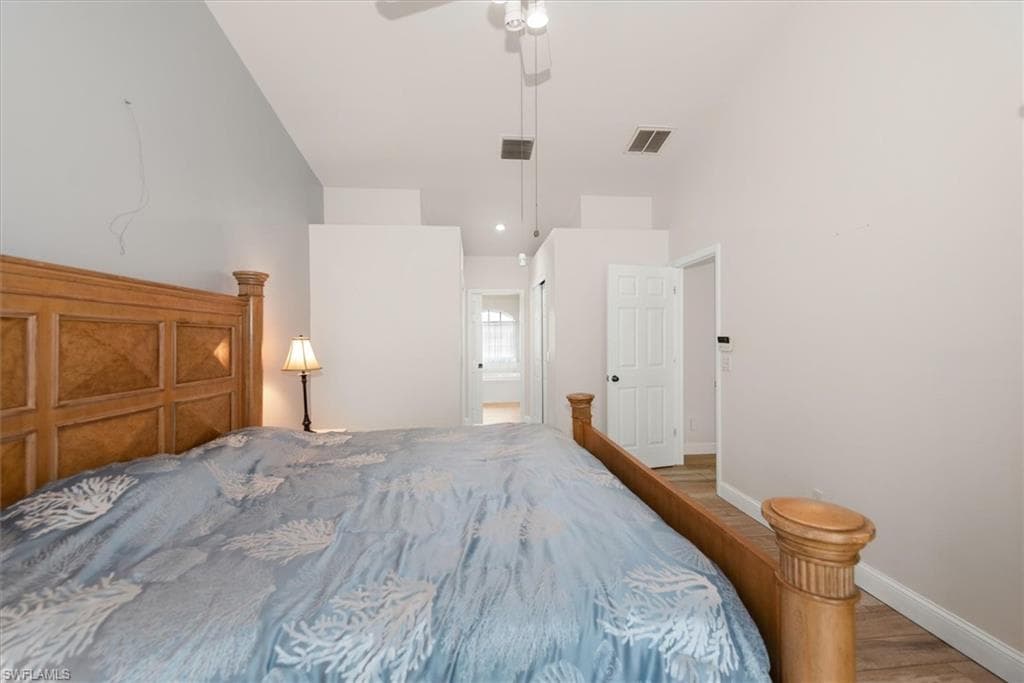 9241 Bramble CT-22