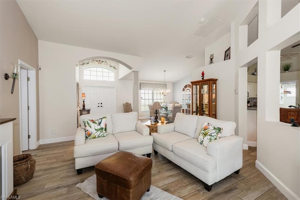 9241 Bramble CT-13