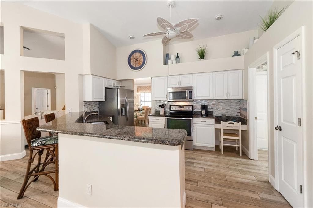 9241 Bramble CT-18