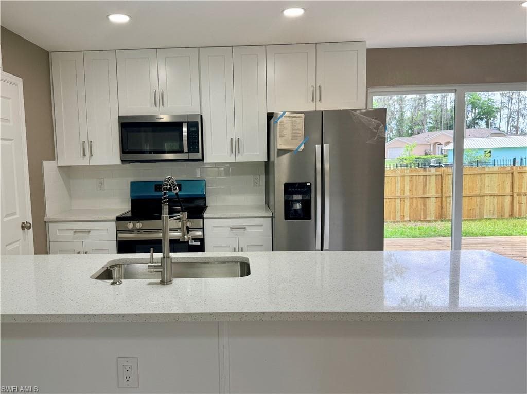 14232 Chisholm LN-19
