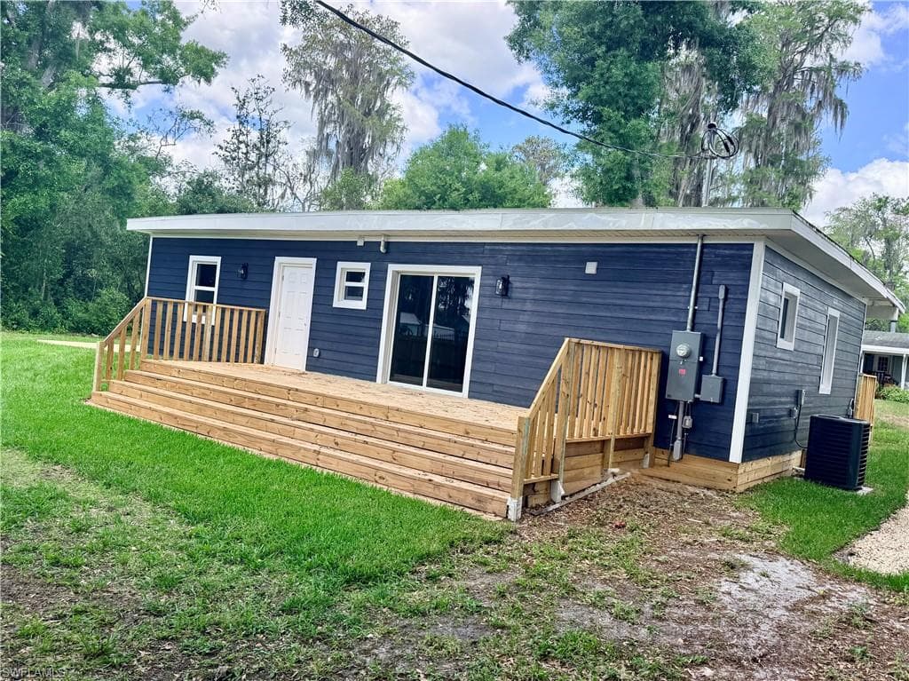 14232 Chisholm LN-10