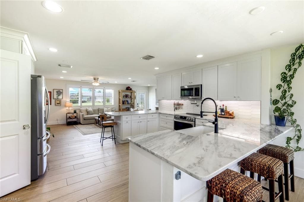 20621 Pine Tree LN-6