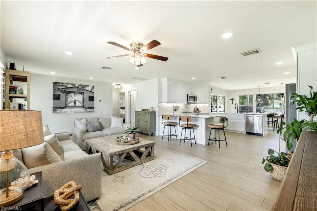 20621 Pine Tree LN-3