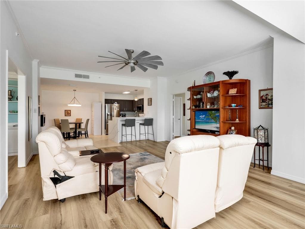 201 Arbor Lake DR 2-501-8