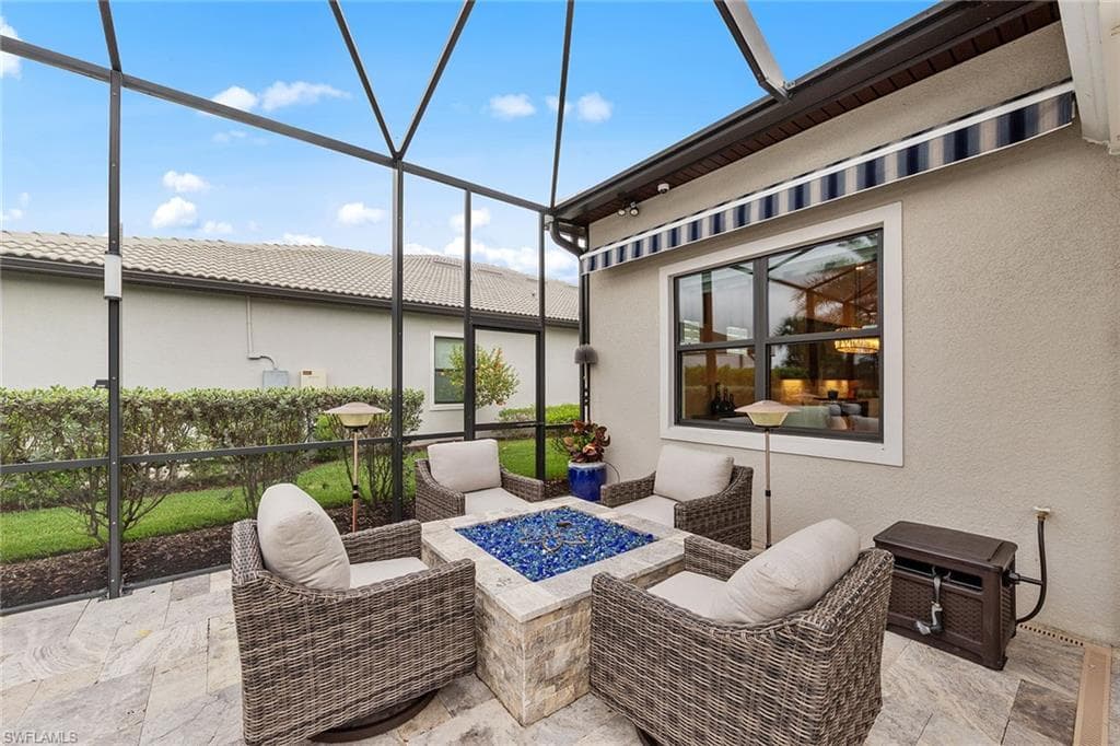 9573 Everglades DR-33