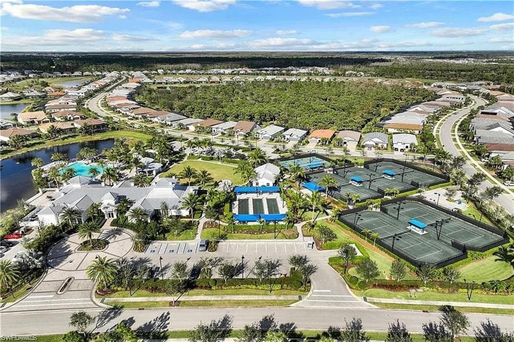 9573 Everglades DR-49