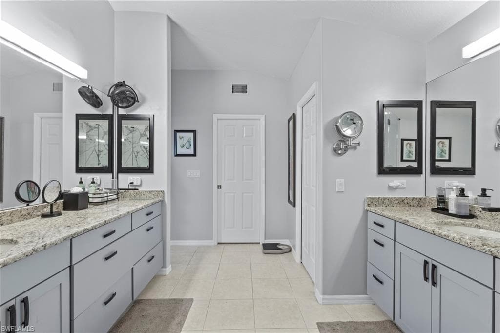 12220 Siesta DR-26