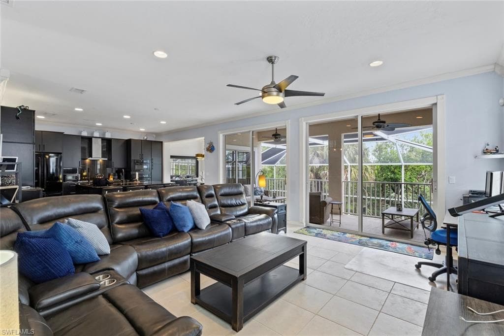 12220 Siesta DR-13