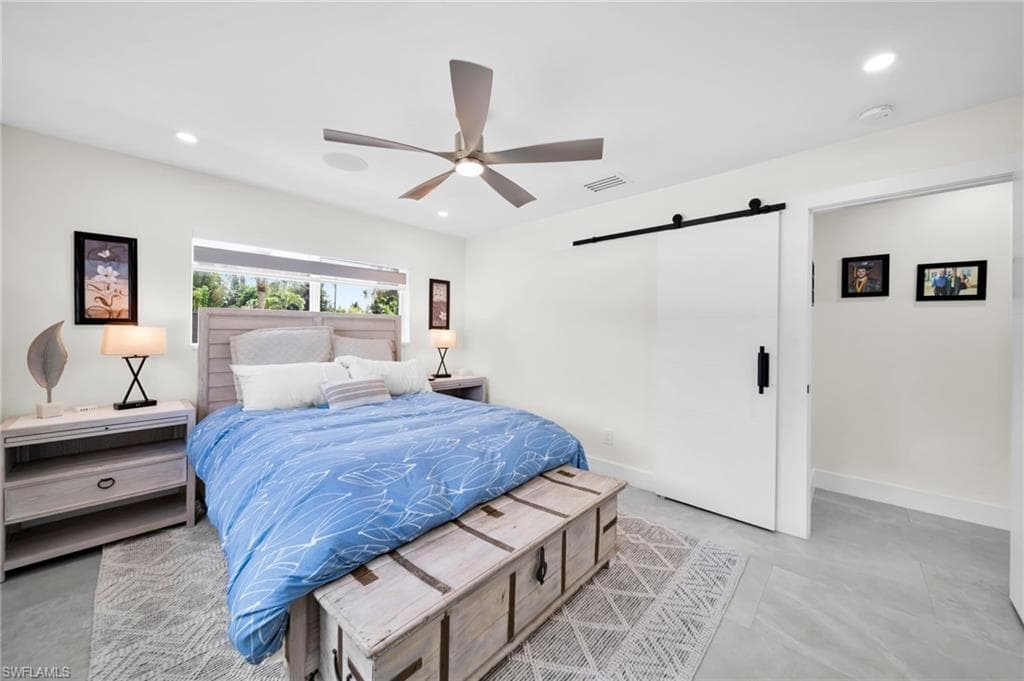 1574 Ricardo AVE-16