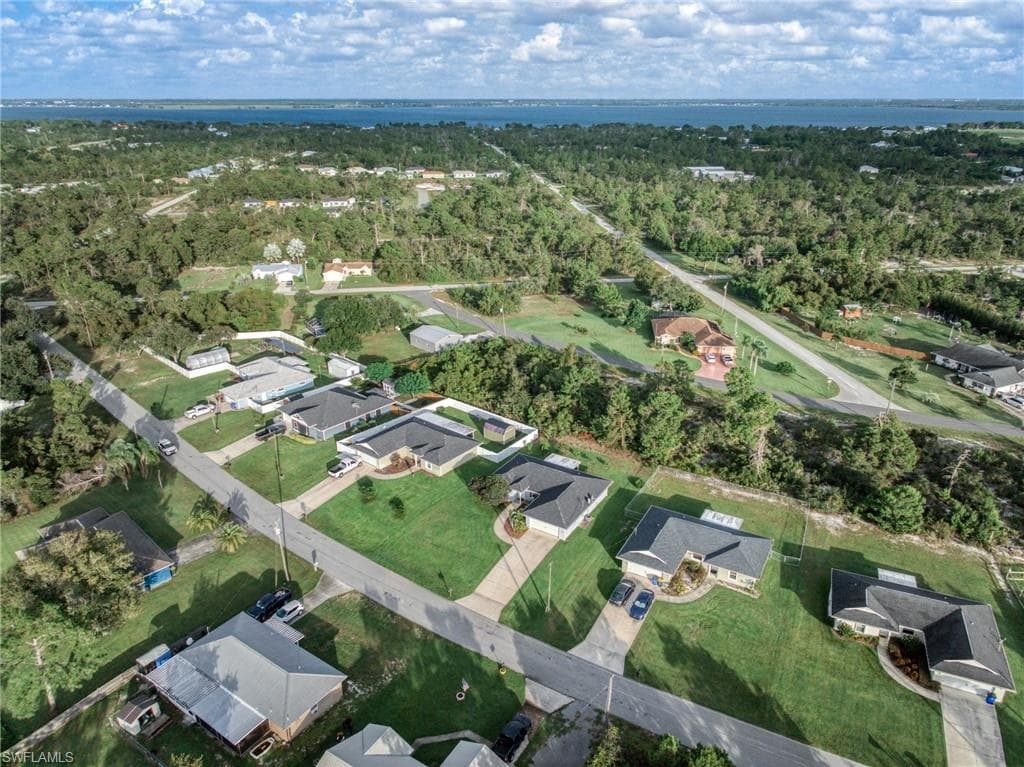 112 Bimini ST NE-43