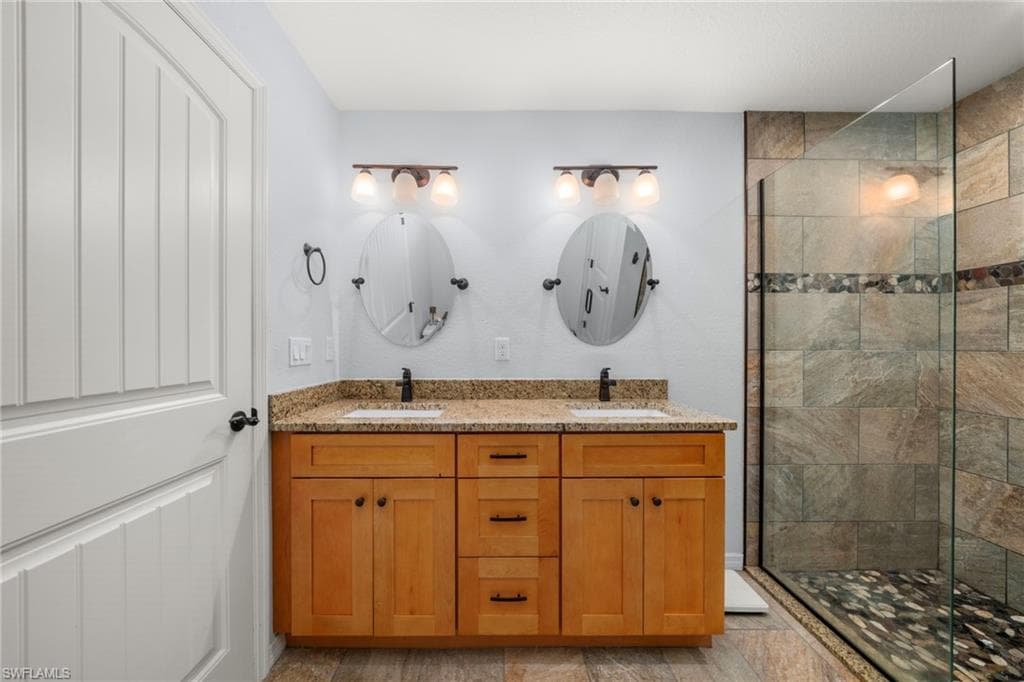 112 Bimini ST NE-30